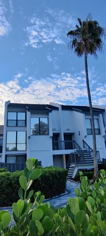 2310 Bridgewood Drive 2310, Boca Raton, FL 33434