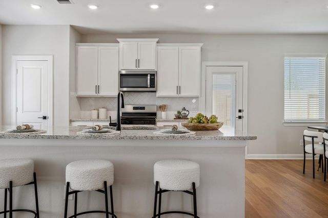 21567 Bluebonnet Bay Drive, Magnolia, TX 77354