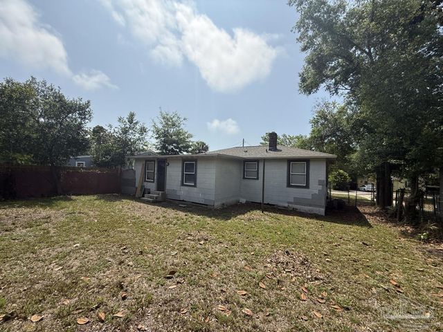 211 Ehrmann St, Pensacola, FL 32507