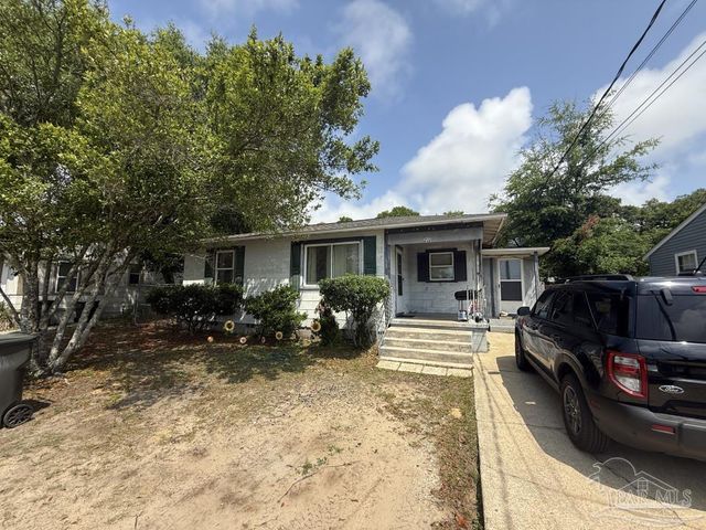 211 Ehrmann St, Pensacola, FL 32507