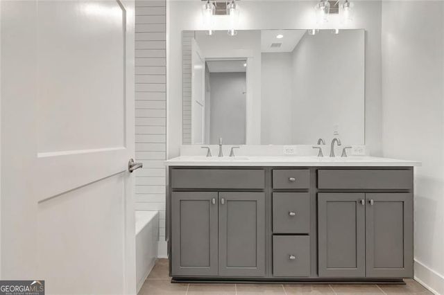 190 Rolison Way, Fayetteville, GA 30214