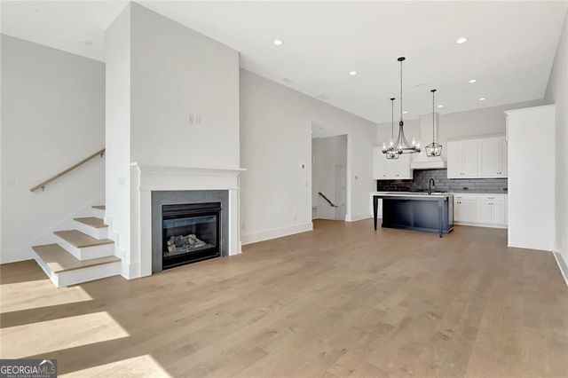 190 Rolison Way, Fayetteville, GA 30214