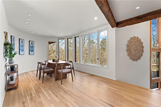 120 Laurel NE Drive, Atlanta, GA 30342