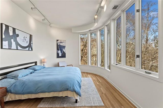 120 Laurel NE Drive, Atlanta, GA 30342