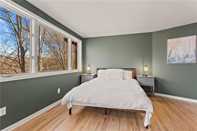 120 Laurel NE Drive, Atlanta, GA 30342