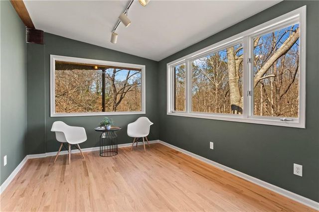 120 Laurel NE Drive, Atlanta, GA 30342