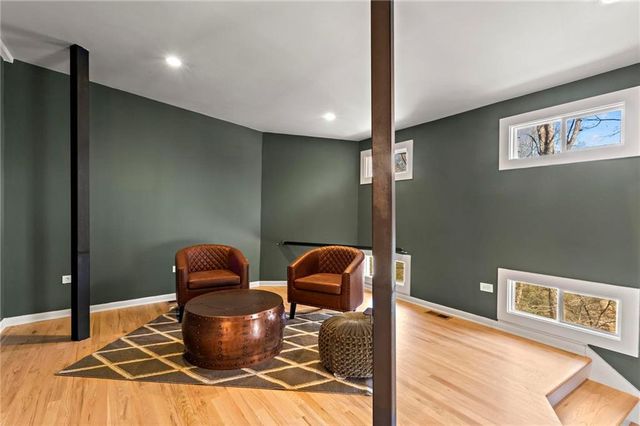 120 Laurel NE Drive, Atlanta, GA 30342