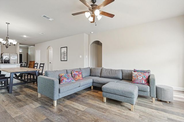 537 Oleander Drive, Royse City, TX 75189
