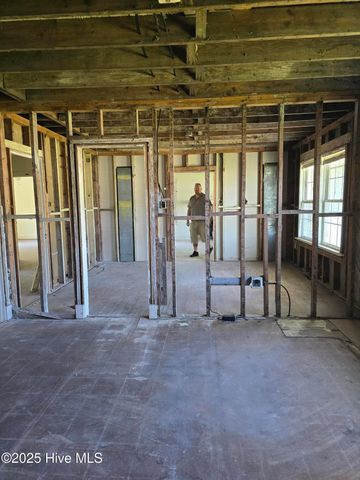 602 E Main Street, Havelock, NC 28532