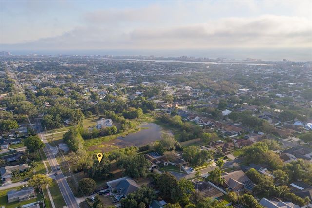 10850 OAKHURST ROAD, Largo, FL 33774