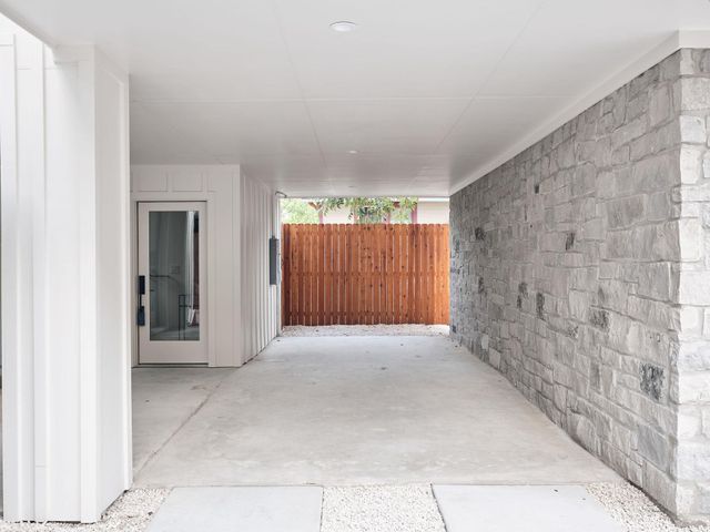 3208 Govalle Ave 2, Austin, TX 78702