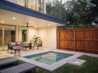 3208 Govalle Ave 2, Austin, TX 78702