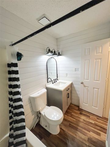 7904 Fox Chase Drive, Fort Worth, TX 76137