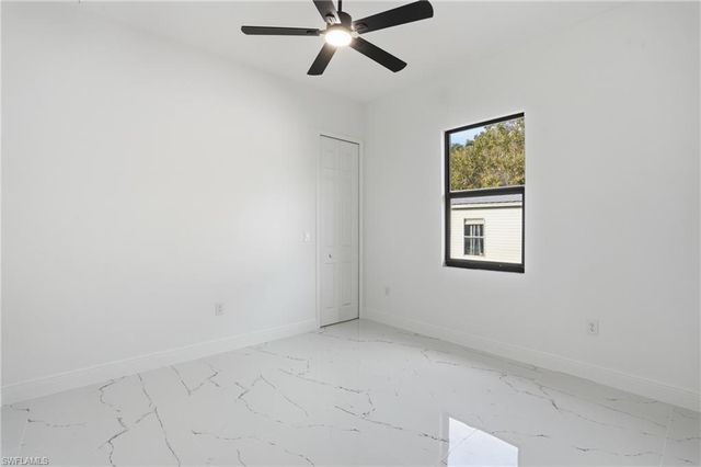 88 Orange AVE, Labelle, FL 33935