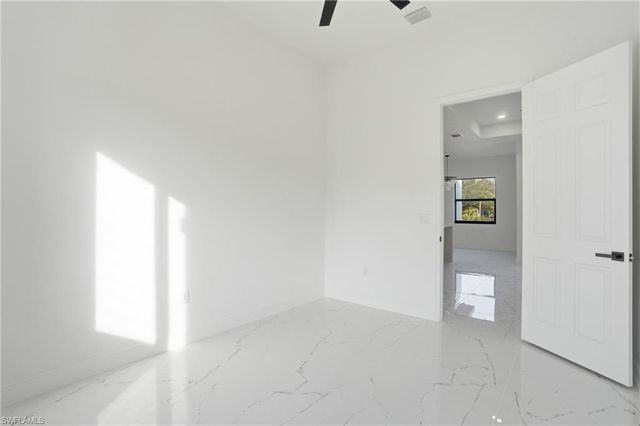 88 Orange AVE, Labelle, FL 33935