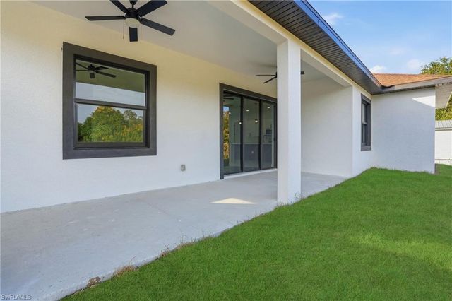 88 Orange AVE, Labelle, FL 33935