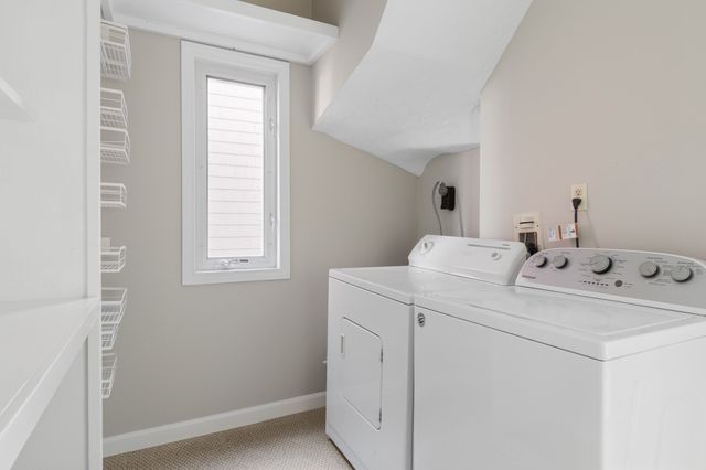 67 Lexington Ave 1, Somerville, MA 02144