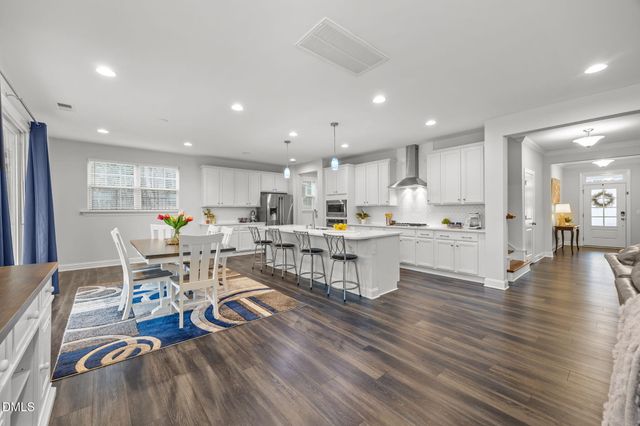 204 Smoky Emerald Way, Holly Springs, NC 27540