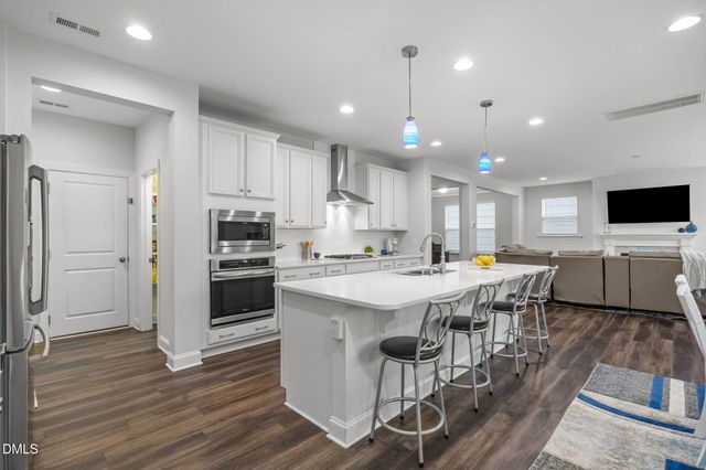 204 Smoky Emerald Way, Holly Springs, NC 27540