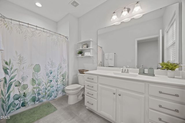 204 Smoky Emerald Way, Holly Springs, NC 27540