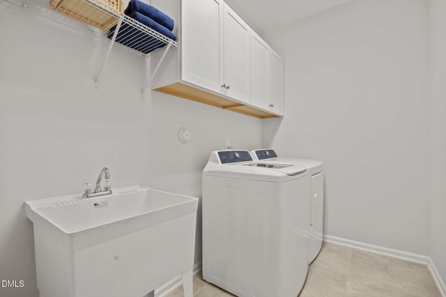 204 Smoky Emerald Way, Holly Springs, NC 27540