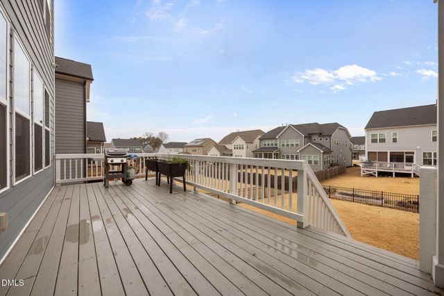 204 Smoky Emerald Way, Holly Springs, NC 27540