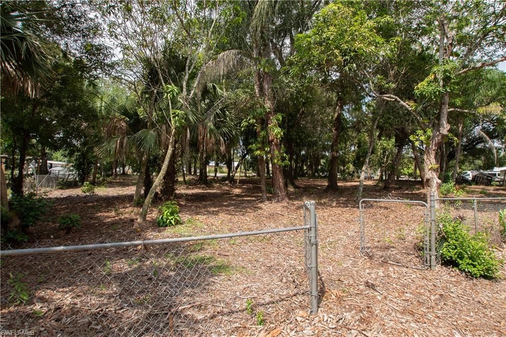 Adams AVE W, IMMOKALEE, FL 33935 — photo 2