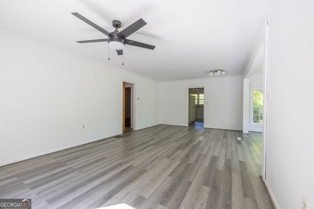 47 McGuire Rd, Carrollton, GA 30117