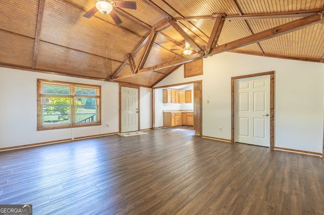 47 McGuire Rd, Carrollton, GA 30117