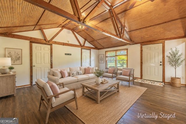 47 McGuire Rd, Carrollton, GA 30117