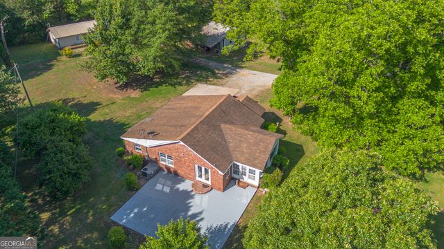 47 McGuire Rd, Carrollton, GA 30117