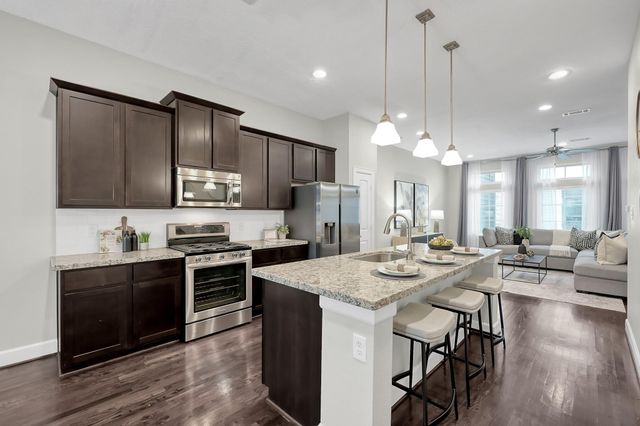 351 W 26th Street, Houston, TX 77008