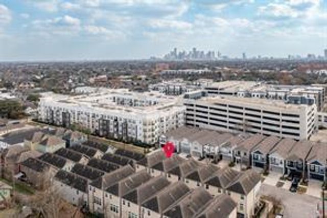 351 W 26th Street, Houston, TX 77008