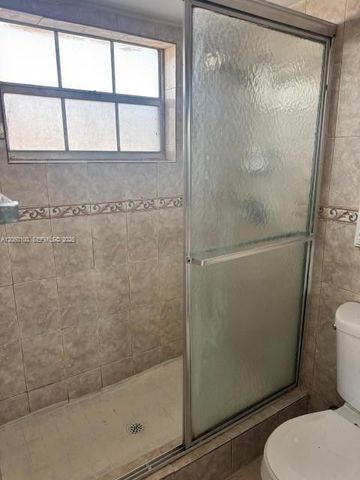 4140 NW 44th Avenue 413, Lauderdale Lakes, FL 33319