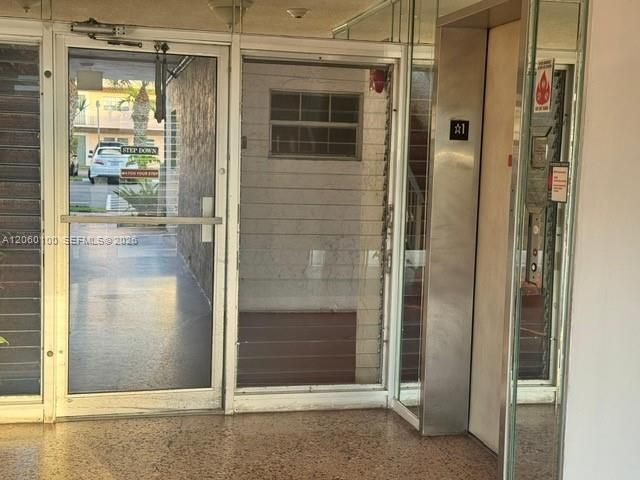 4140 NW 44th Avenue 413, Lauderdale Lakes, FL 33319