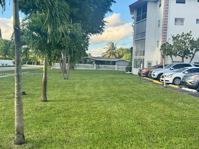 4140 NW 44th Avenue 413, Lauderdale Lakes, FL 33319