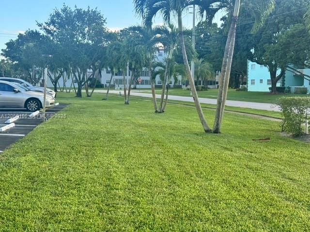 4140 NW 44th Avenue 413, Lauderdale Lakes, FL 33319