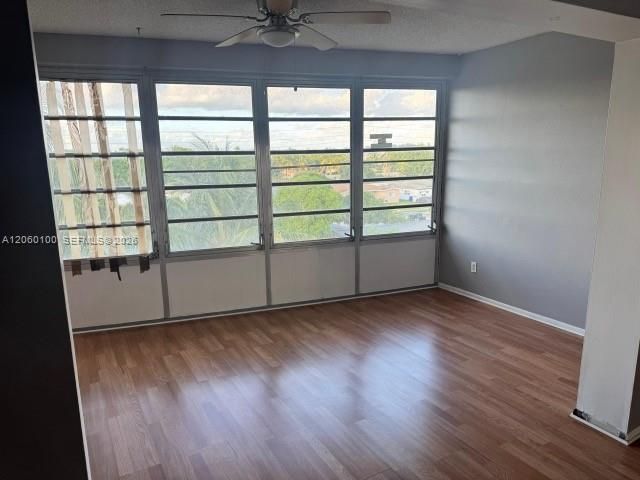 4140 NW 44th Avenue 413, Lauderdale Lakes, FL 33319