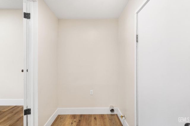 710 Washington Avenue, Bakersfield, CA 93308