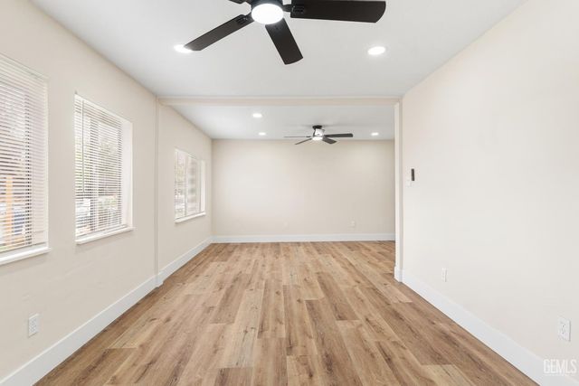 710 Washington Avenue, Bakersfield, CA 93308