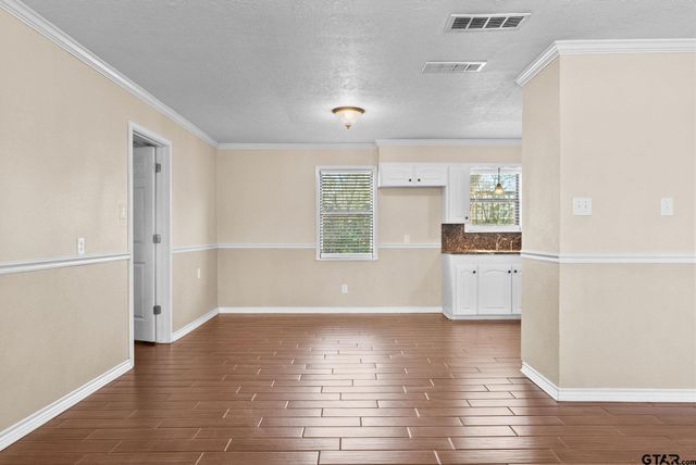 303 Lowry St., Arp, TX 75750