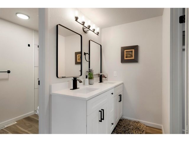 915 Quartz Ct, Longmont, CO 80504