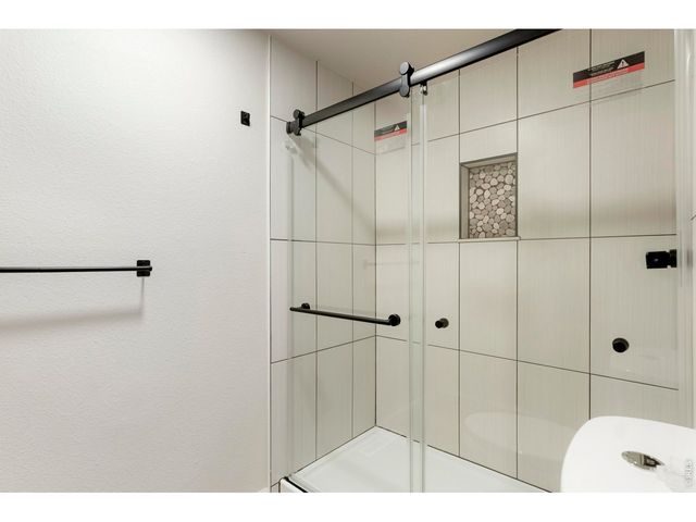 915 Quartz Ct, Longmont, CO 80504