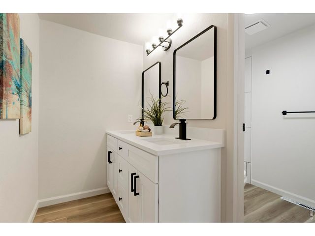 915 Quartz Ct, Longmont, CO 80504