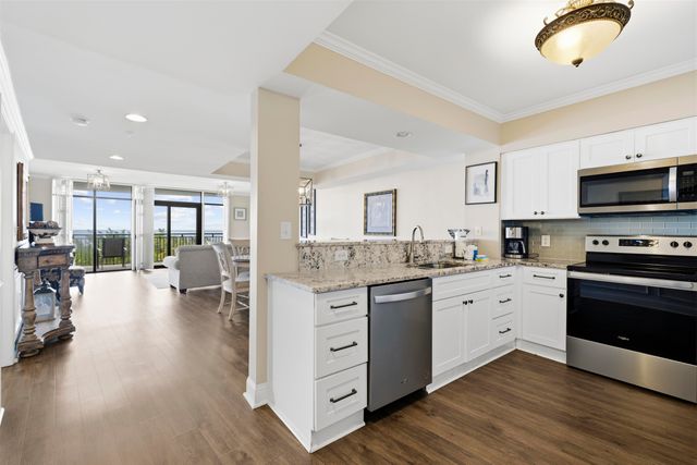 5310 N Ocean Blvd Unit 301, Myrtle Beach, SC 29577