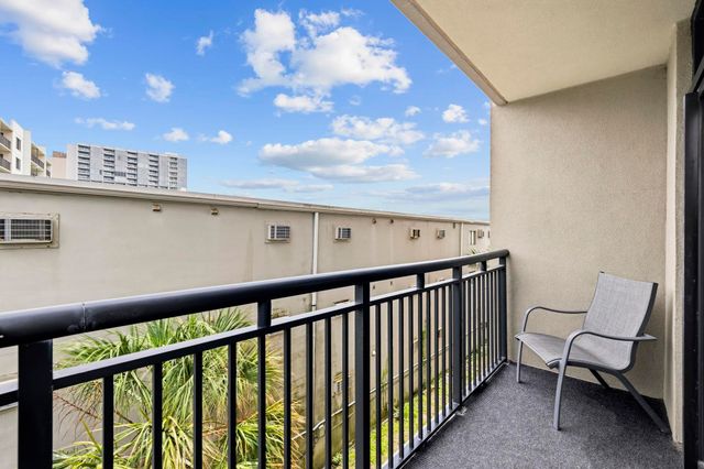 5310 N Ocean Blvd Unit 301, Myrtle Beach, SC 29577