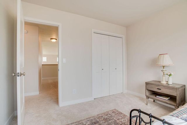 6749 30th Street S, Fargo, ND 58104