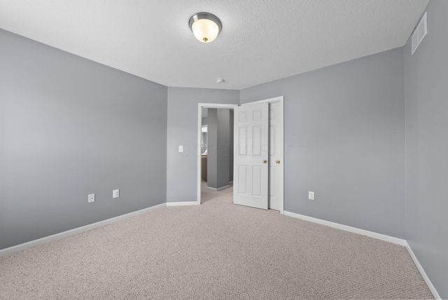 4766 Heath Trails Road, Hilliard, OH 43026