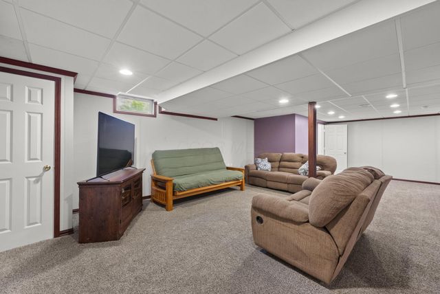 4766 Heath Trails Road, Hilliard, OH 43026