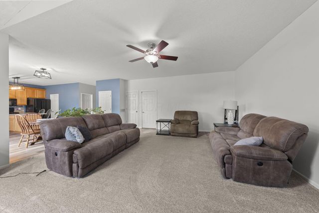 4766 Heath Trails Road, Hilliard, OH 43026